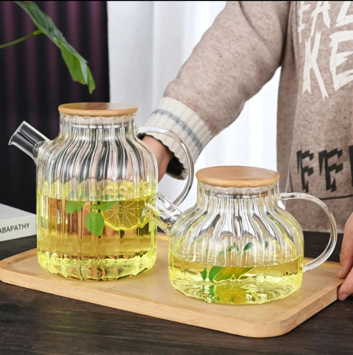 Ribbed Borosilicate Glass Teapot with Bamboo Lid
