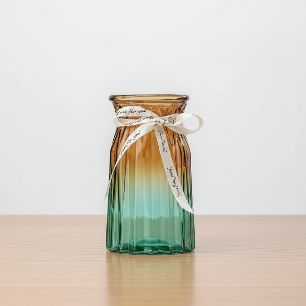 Origami glass vase set in 18cm, 20cm, and 25cm sizes for modern floral displa
