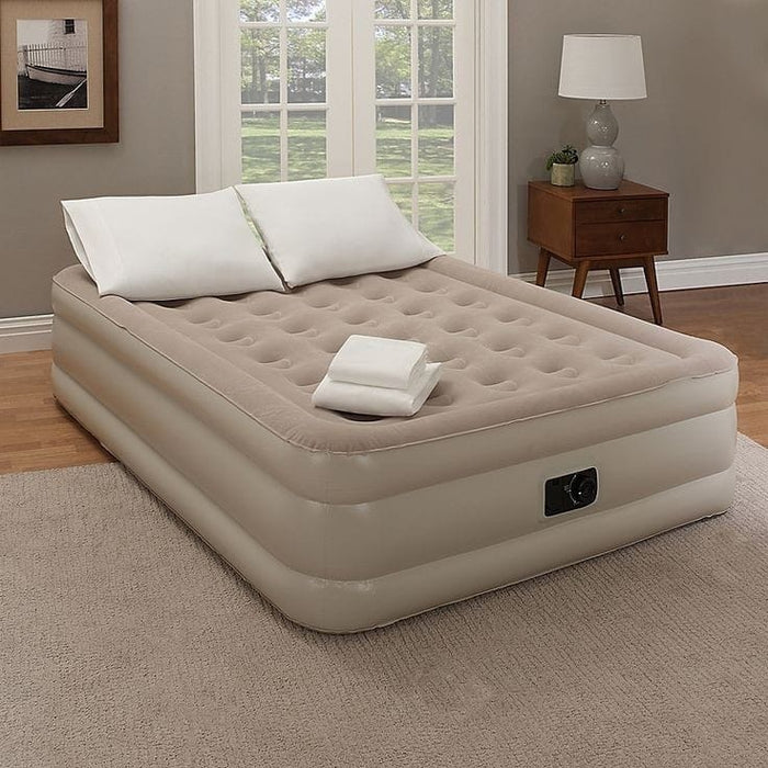 Inflatable Queen Size Airbed Mattress with Built-In Electric Pump and 2 Pillows, 200 × 150 × 40 cm, Available in Nairobi, Kenya.