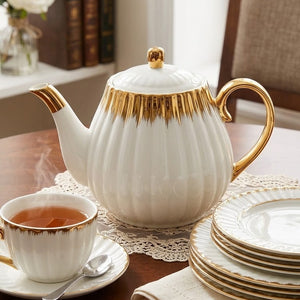 Gemelli Collections 1L Gold Detail Porcelain Kettle - available in Nairobi, Kenya