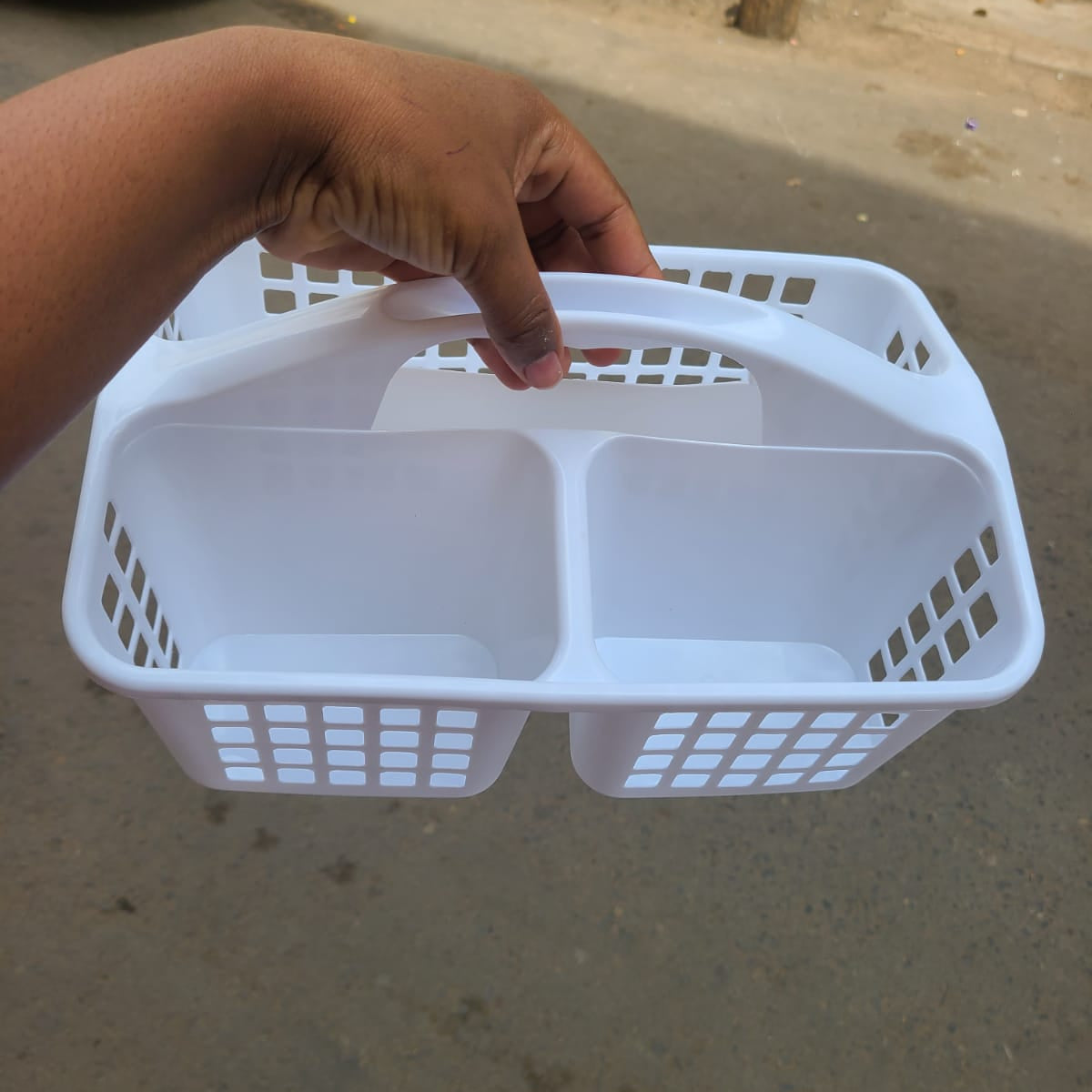 White Bathroom / Housekeeping Carrying Caddy