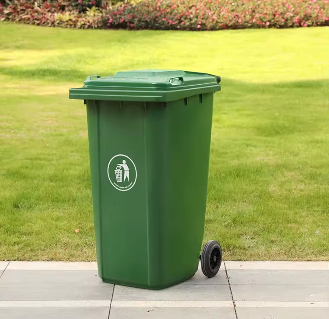 Dustbin with Wheels