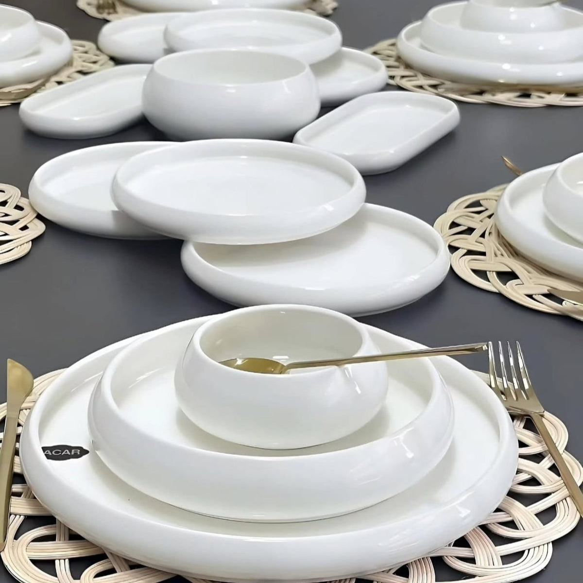 24-Piece White Dinner Set