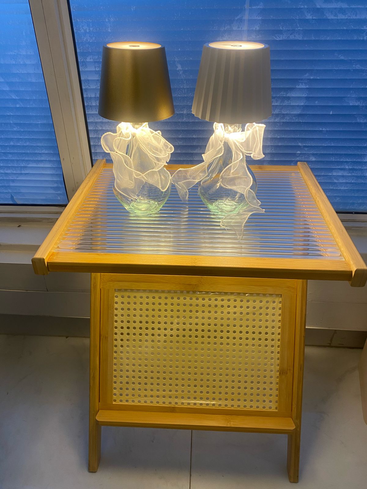 Wireless LED Bottle Lamp with Ribbon