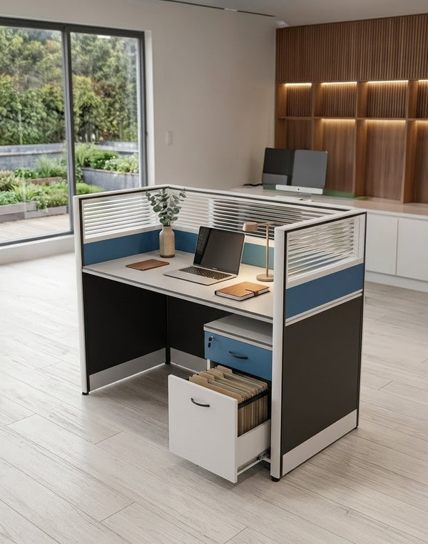 Compact 1-Way Work Station with a spacious desk surface
