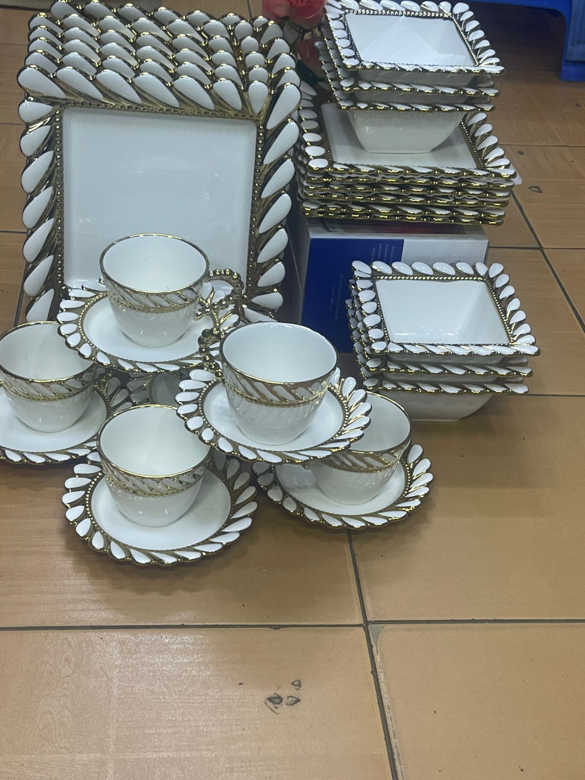 30Pc Dinner Set
