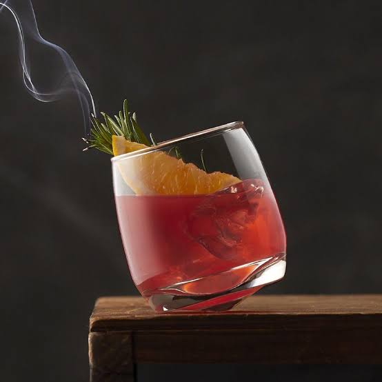 Falling Tilting Cuba Glass