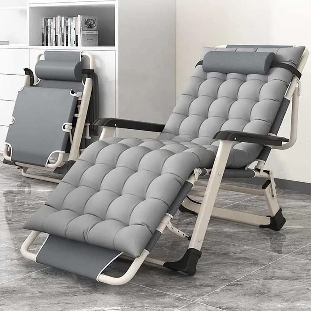 Foldable Reclining Lounge Chairs