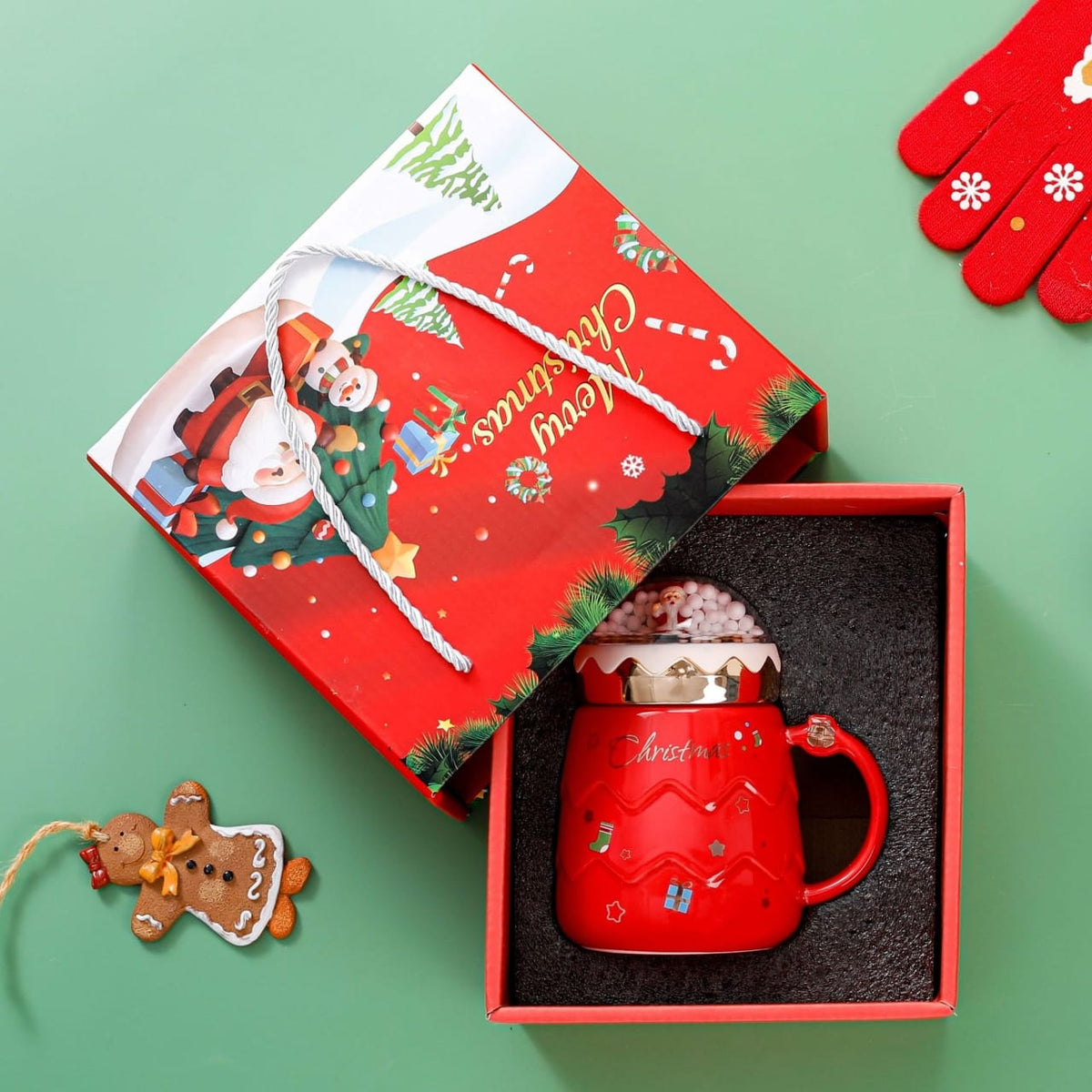 Ceramic Santa Claus Christmas Cup with Lid and Gift Box 500ml