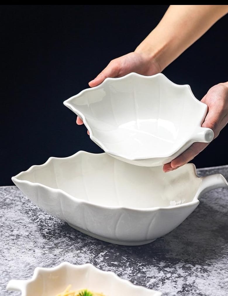Ceramic Serving Leaf bowl