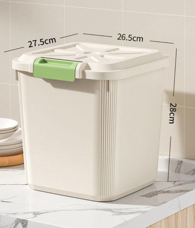 Large capacity wheeled rice bucket