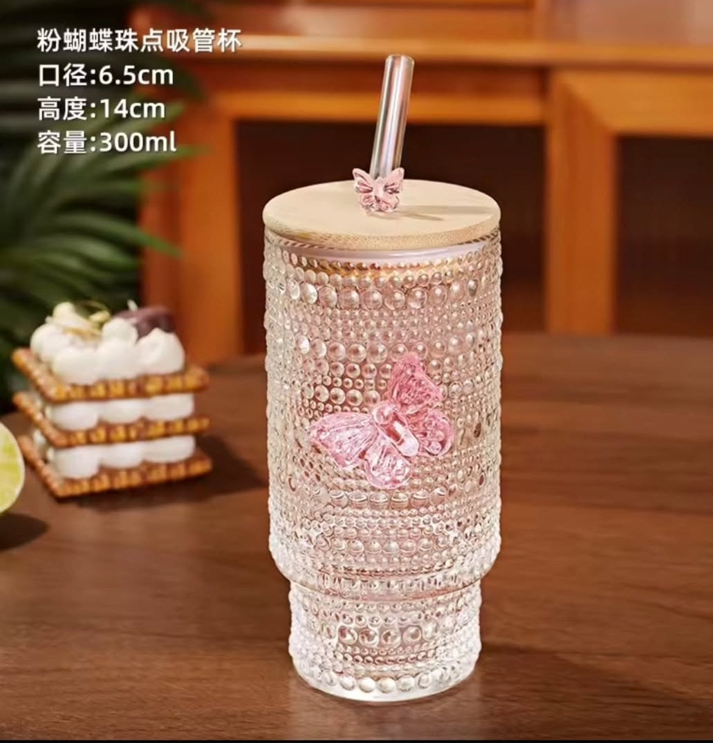 Glass Cups with Lids and Straws