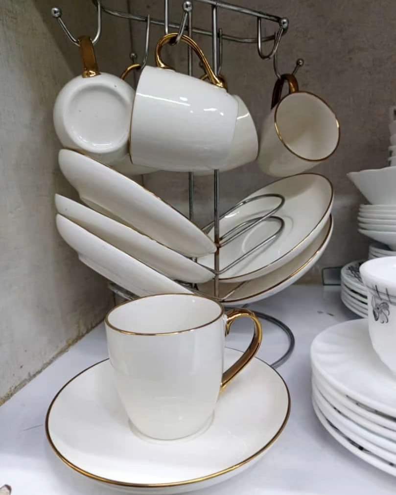 Gold rim 6cups and 6saucers set