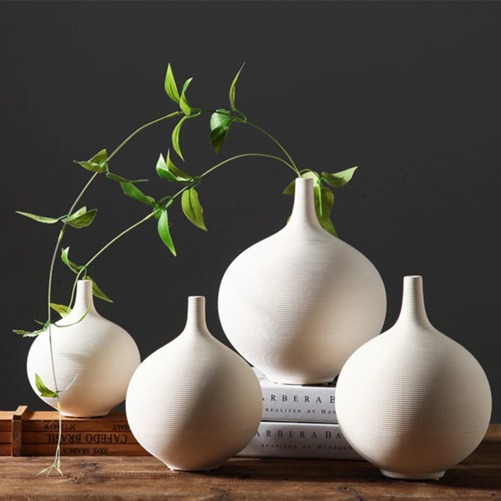 Round shape porcelain flower vase decorative ceramic vase for fresh flowers artificial arrangements shelf table and modern home décor.
