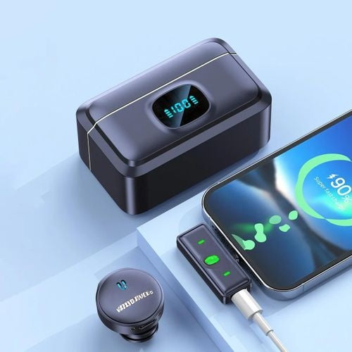 Wireless microphone 2.4G rechargeable clip-on microphone with dual noise reduction and magnetic attachment for video recording interviews live streaming and content creation.