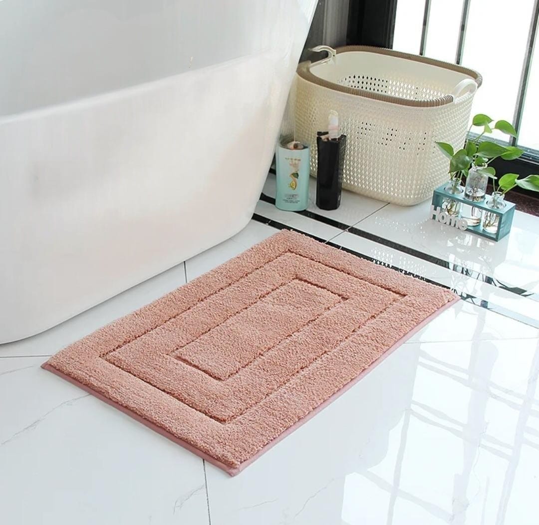 Flocking bathroom doormat measuring 50cm x 80cm with water-absorbent surface for bathroom floor protection
