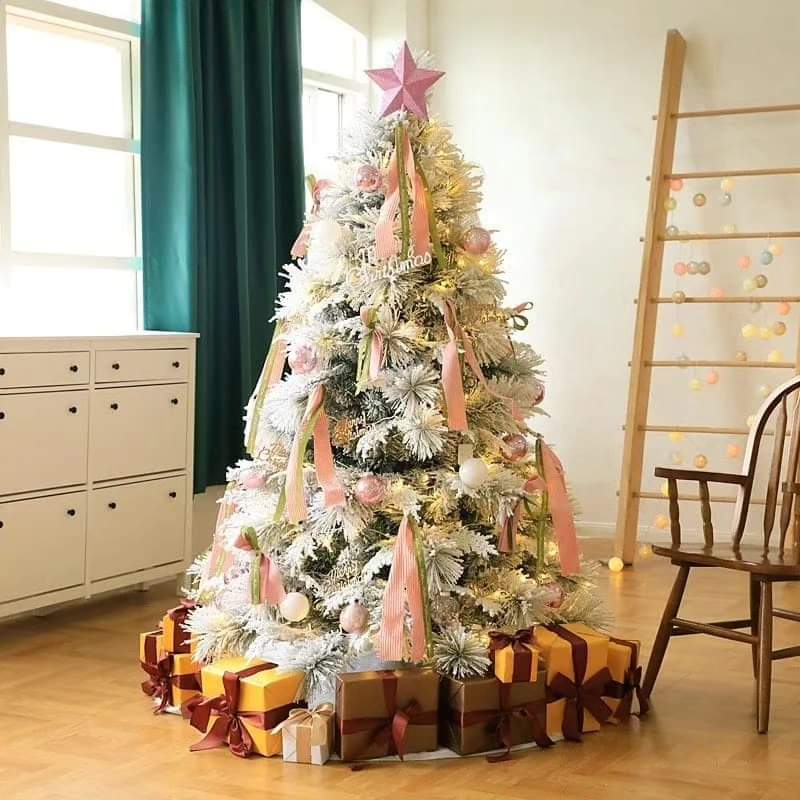 Christmas Pine Tree
