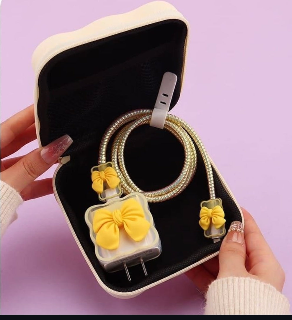 Cute Bow and Heart Design Sanitary Pad and Cable Organiser