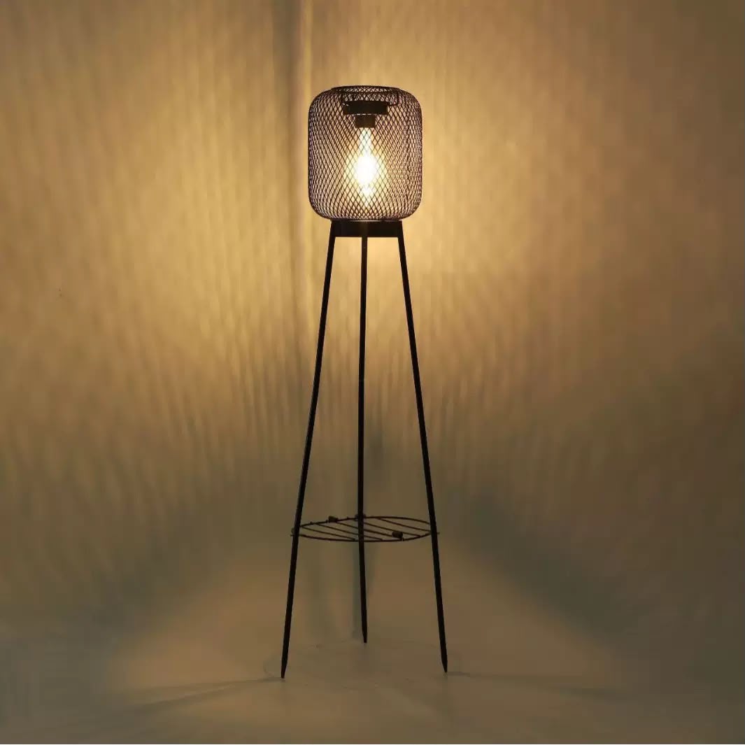 Solar Outdoor Garden and Patio Lantern