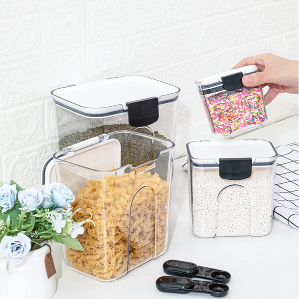 Gemelli Colllection 4pc acrylic airtight storage container set stackable kitchen food storage jars 4.6L 2.7L 1.3L 0.35L transparent pantry organisers airtight spill proof containers