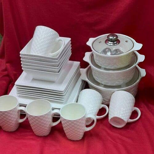 30-Piece Dinner Set