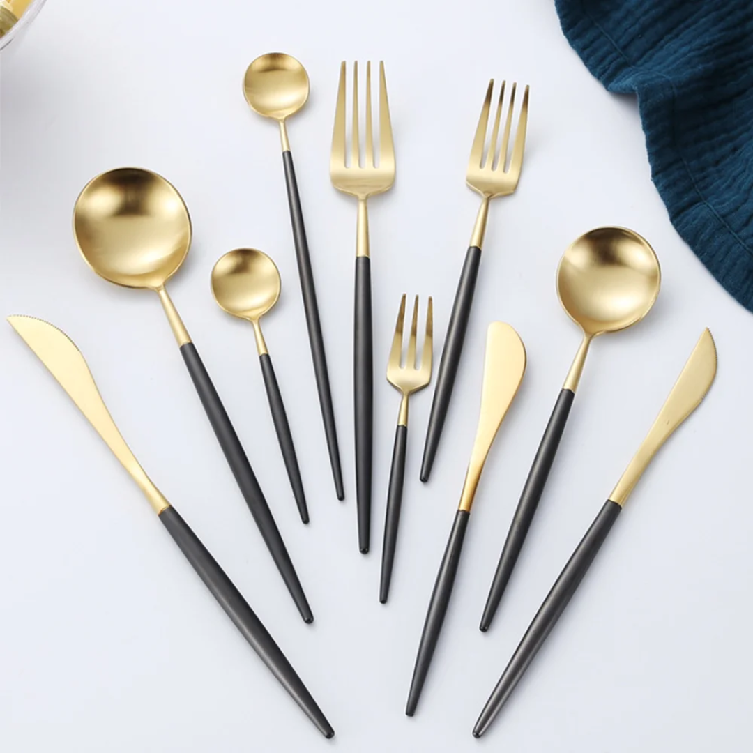 24pcs Stainless Steel Cutlery Set