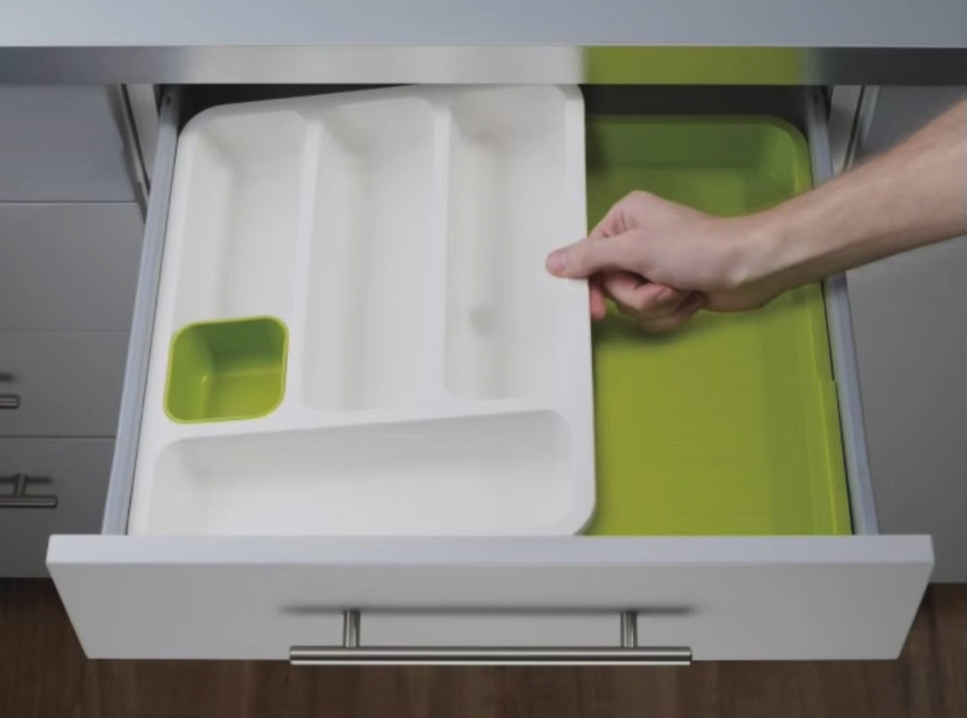 Expandable Cutlery Tray