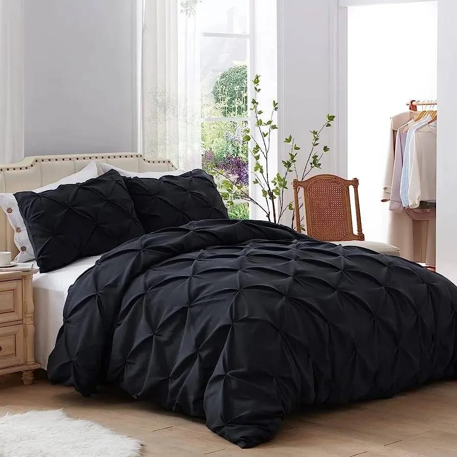 Pinch pleat pintuck duvet cover set with textured design including duvet cover and two pillow cases