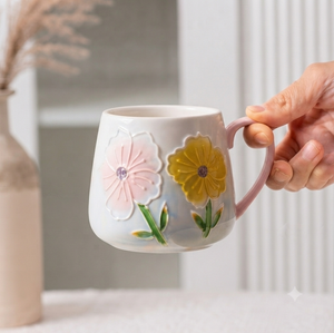 Hand-Painted Embossed Flower Mug – 450ml