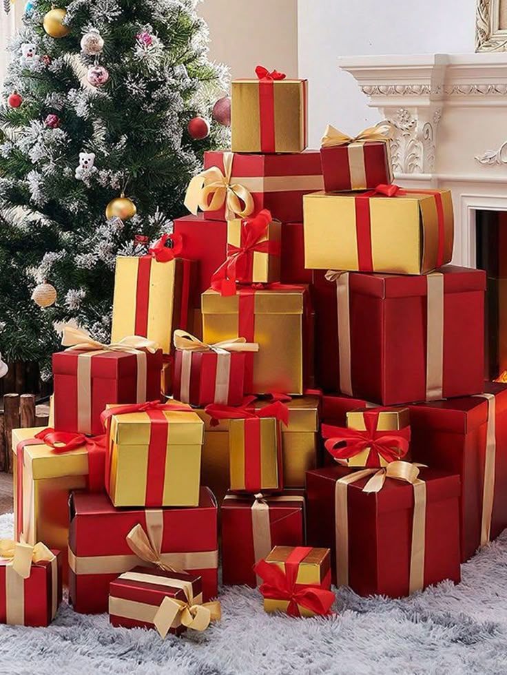 5-Piece Christmas Decorative Gift Box Set
