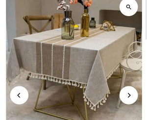 Gemelli Collection – 140 × 220cm table cloth providing generous coverage for dining and kitchen tables, helping protect surfaces from everyday spills, food marks and mess while creating a neat dining setting.