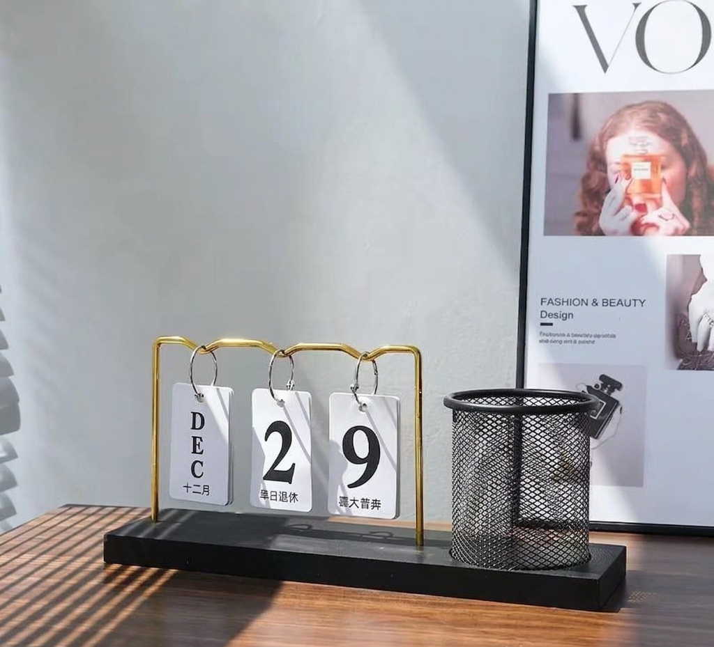 Gemelli Colllection desk calendar and pen holder modern workspace organiser 31x14x9cm office desk accessory stationery holder minimalist table calendar desk decor