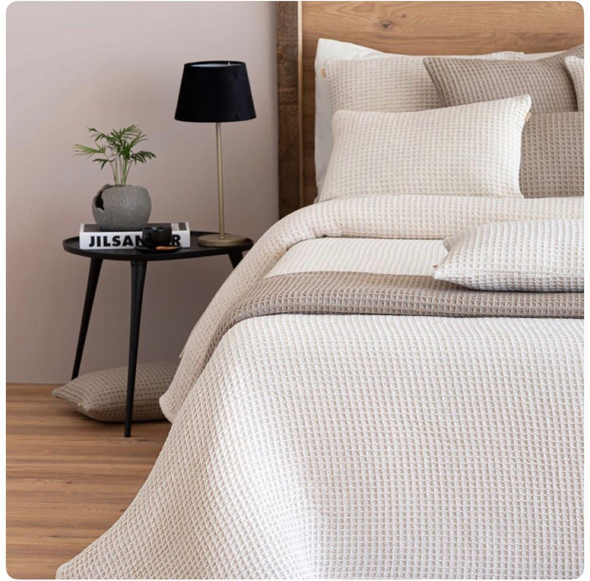 Waffle Bed Coverlet Set With Pillow Cases