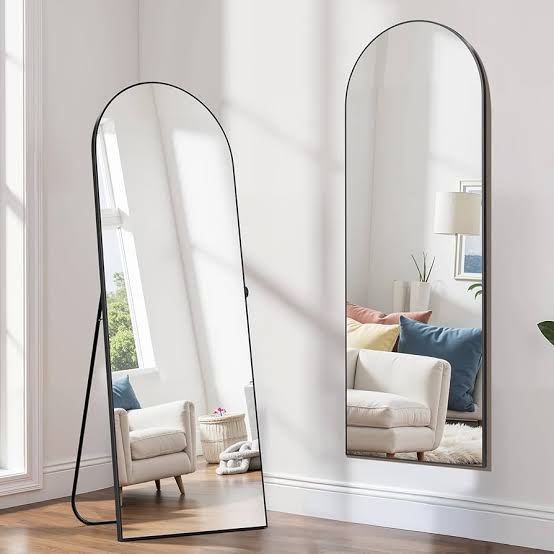 Curved Dressing Mirror with Support – 160×50×7cm