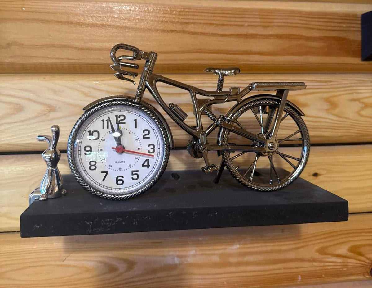 Vintage numerical bicycle shape creative alarm clock