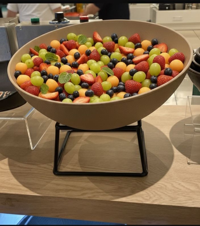 Bowl And Buffet Stand