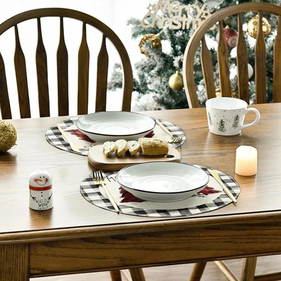 6-Piece Plaid Christmas Round Placemats, 34cm Spun Polyester