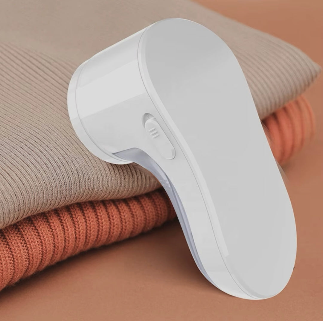 Rechargeable Fabric Lint Remover