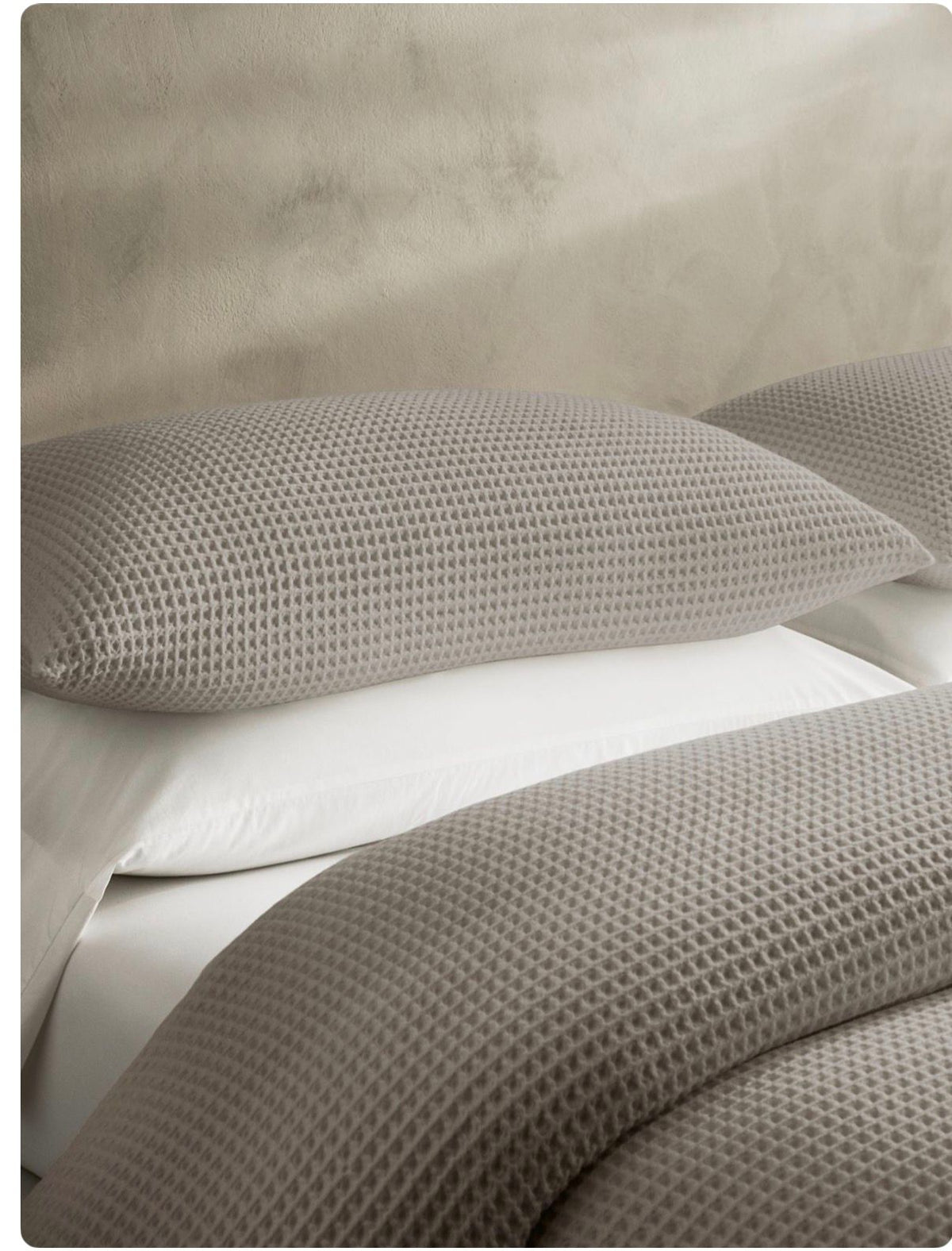 Waffle Bed Coverlet Set With Pillow Cases