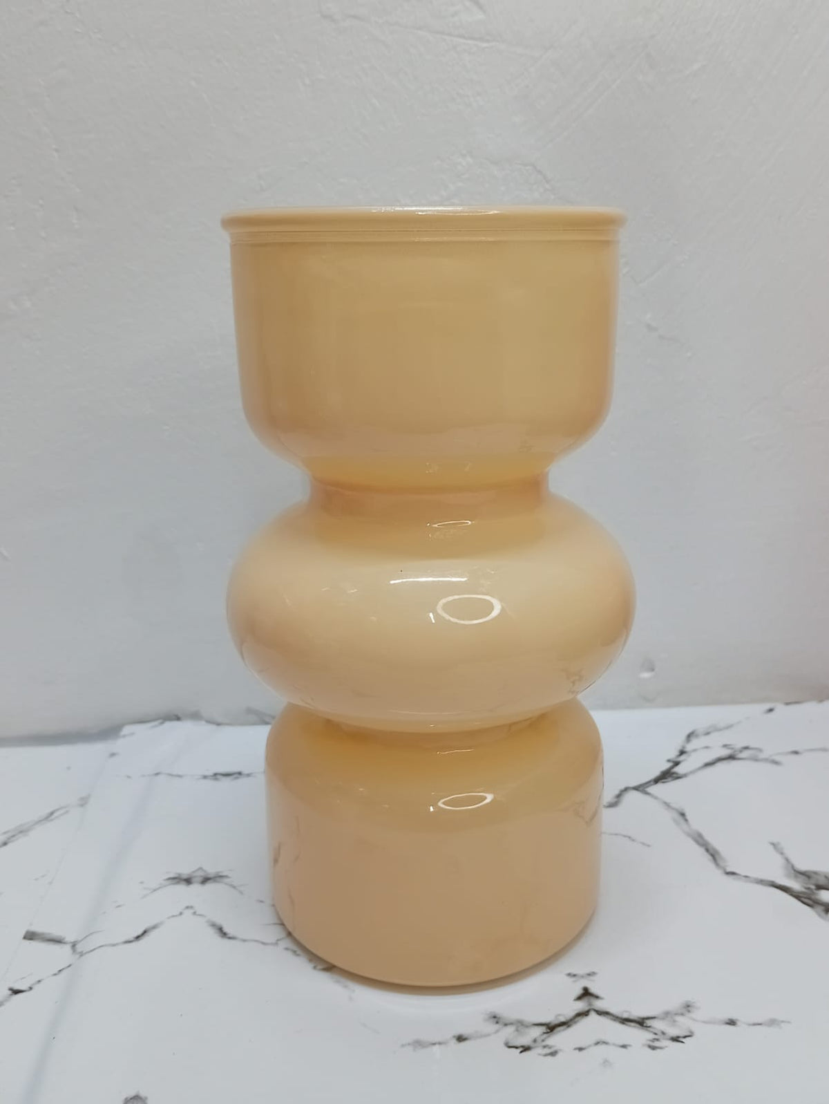 Flower vase
