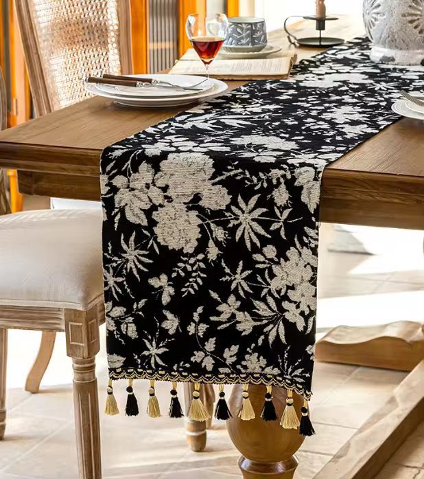 Table Runner