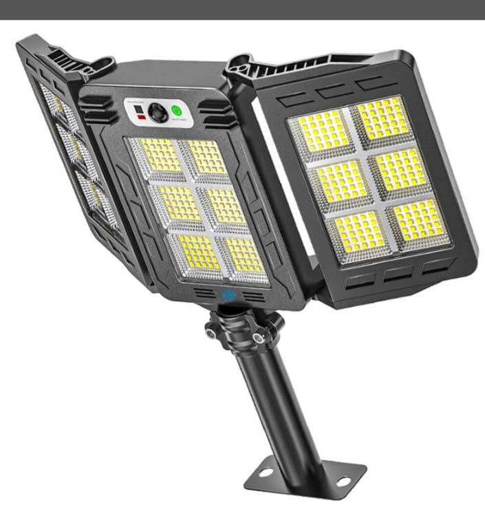300 Watts Solar Street Light