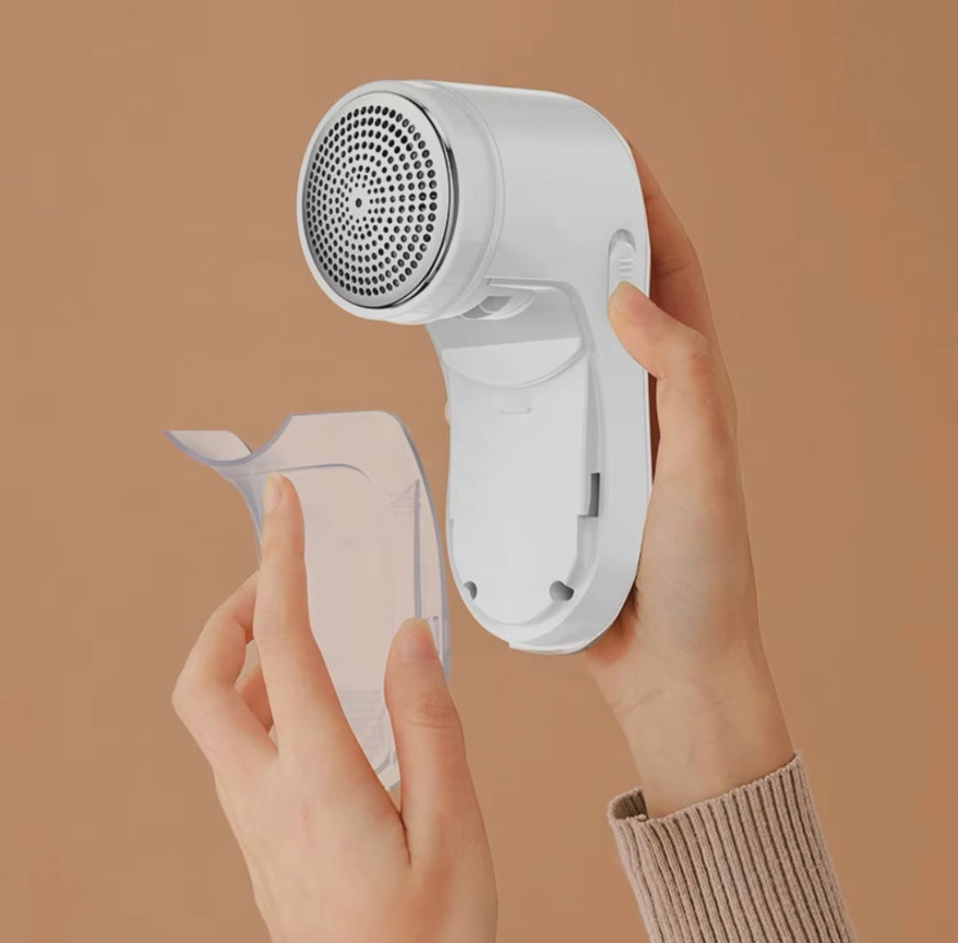 Rechargeable Fabric Lint Remover