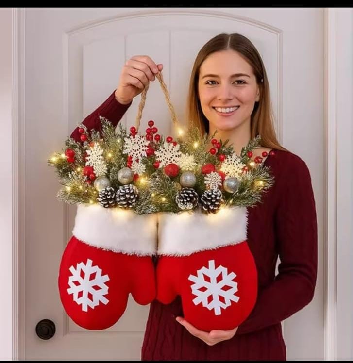 2 in 1 Christmas Garland Glove Shaped Flower Wreath with Light