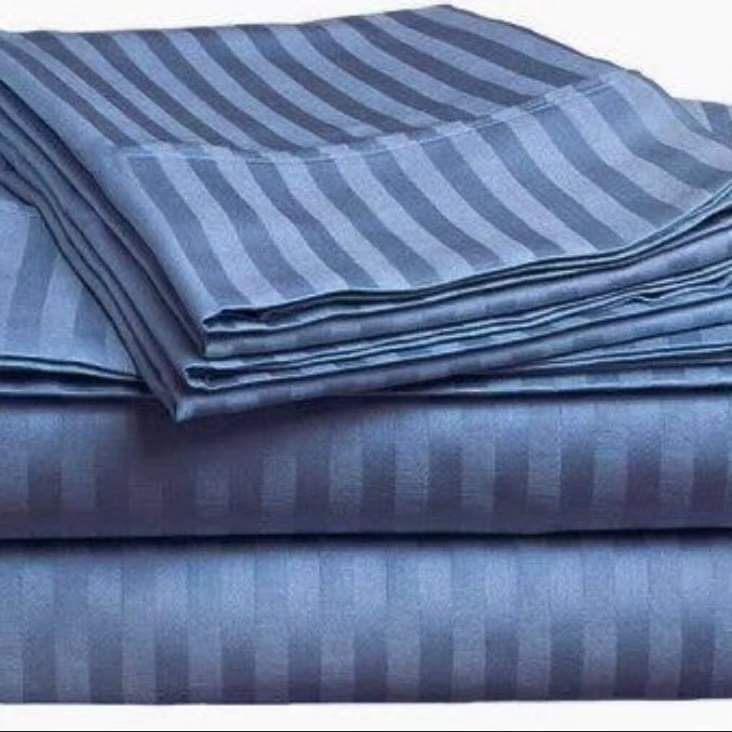 7*8/8*8 Cotton Stripped Bedsheets