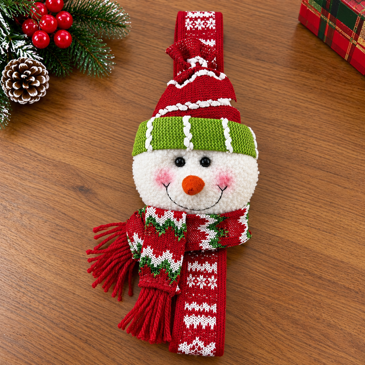Christmas Santa Claus and Snowman Curtain Tie Back Holders for Home Decor