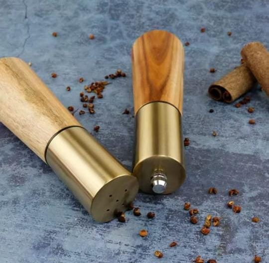 Salt/Pepper Grinder Set