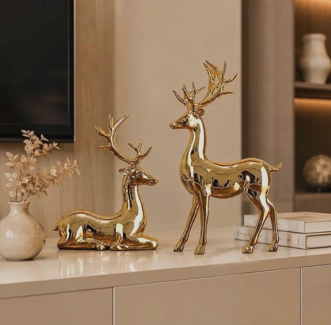 2-Piece Reindeer Christmas Decoration Figurine Set
