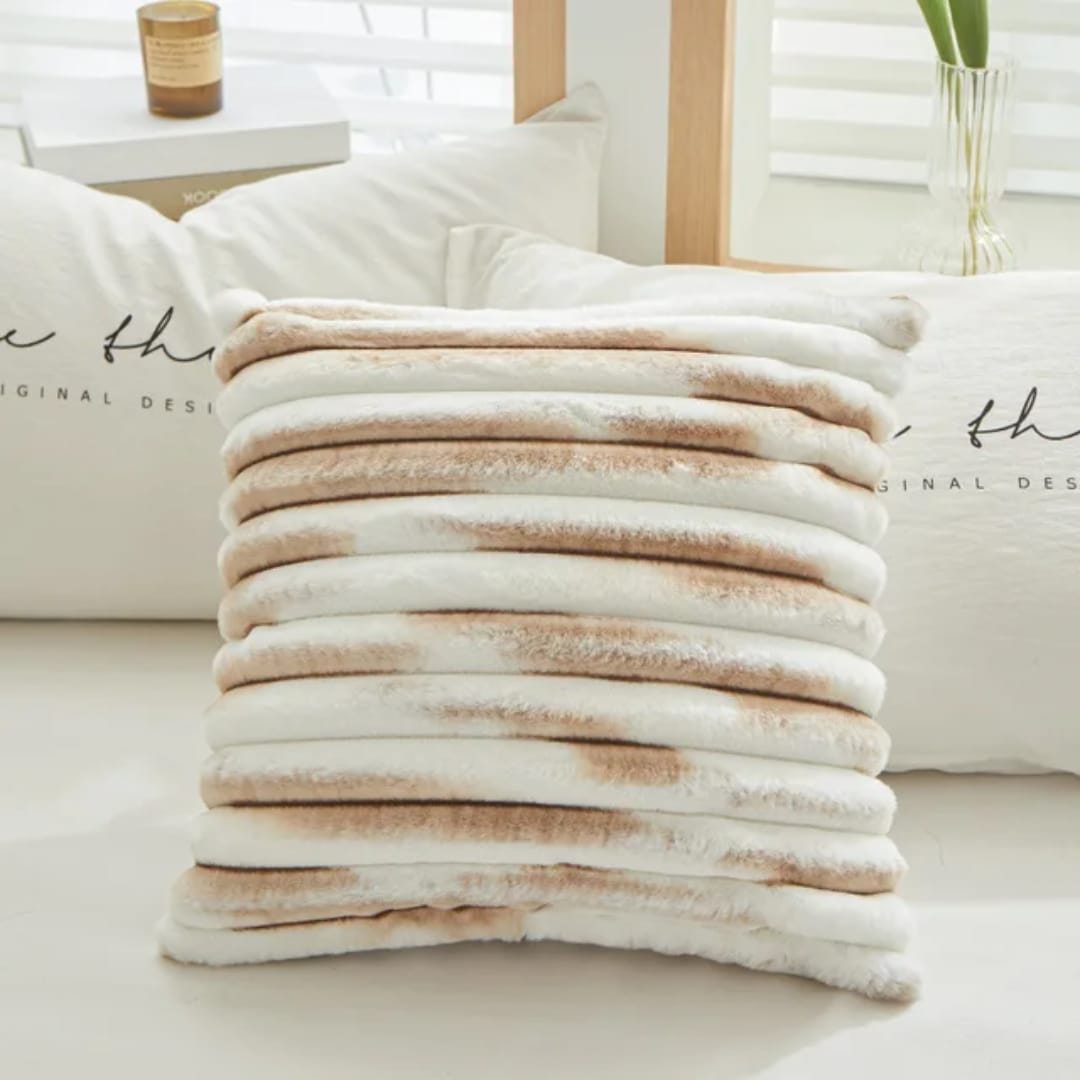 Faux fur cushion cover 45x45cm soft decorative throw pillow cover for sofas beds armchairs and home décor styling.