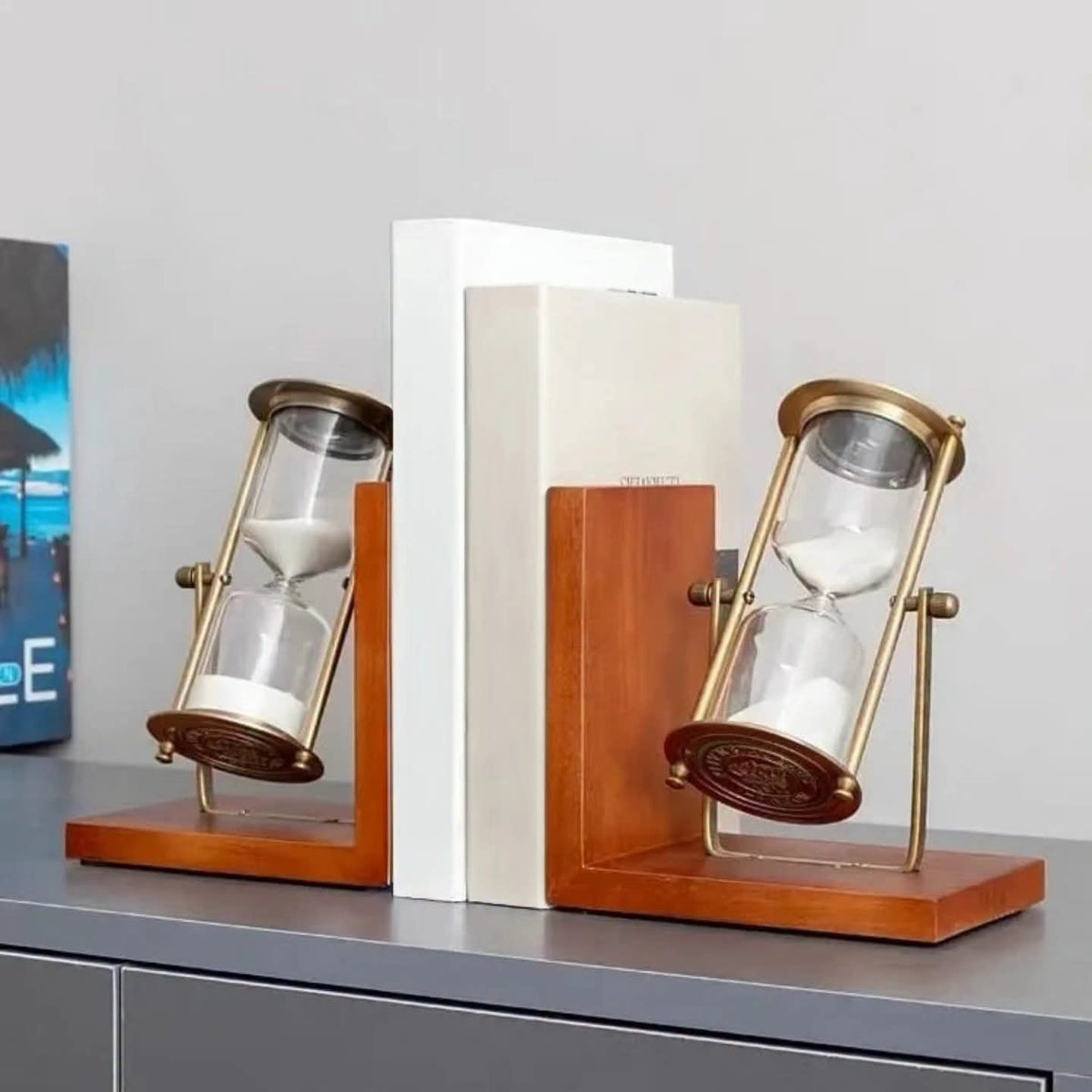 Vintage wooden L-shaped bookends with rotating hourglass, decorative book organiser for shelves and desks -Brand(Gemelli Collection)